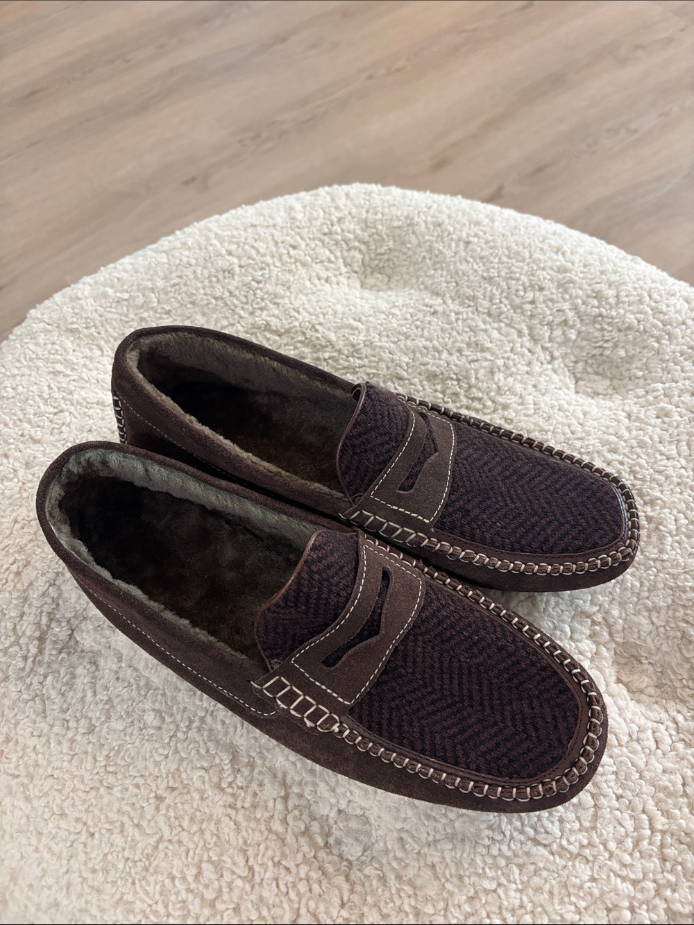 Cole Haan brown Suede Australian Sheepskin lined Loafers slippers men’s 8 NEW